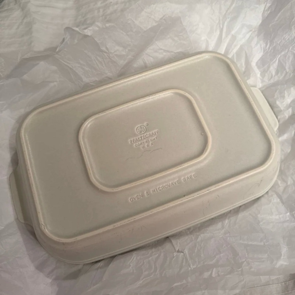 PFALTZGRAFF YORKTOWNE RECTANGULAR BAKER /
CASSEROLE BAKING DISH - Picture 6 of 11